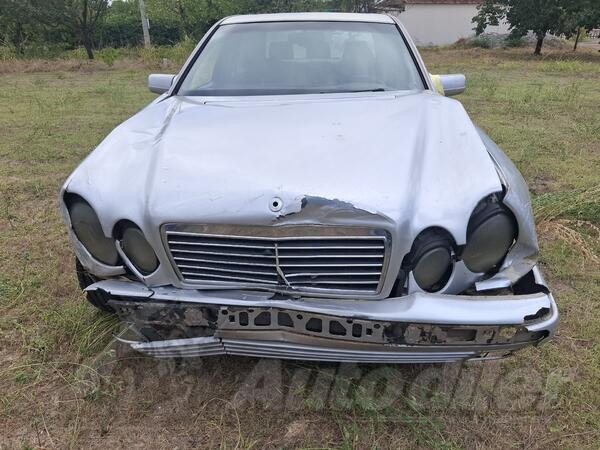 Mercedes Benz - E 220 - 220cdi