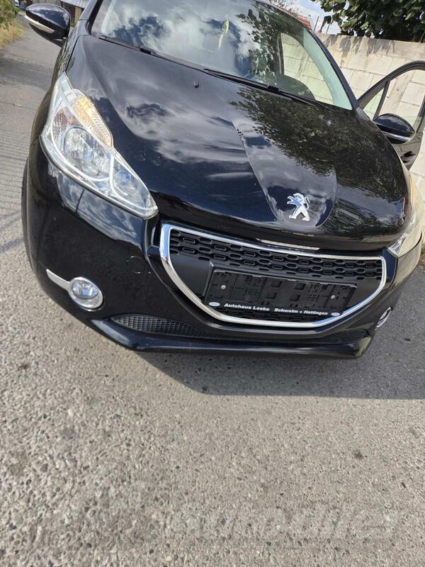 U djelovima Peugeot - 208 1.6 E hdi