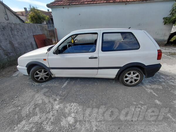 Volkswagen - Golf 3 - 1.9 tdi