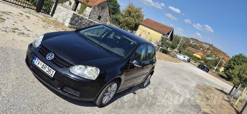 Volkswagen - Golf 5 - 1.9 tdi