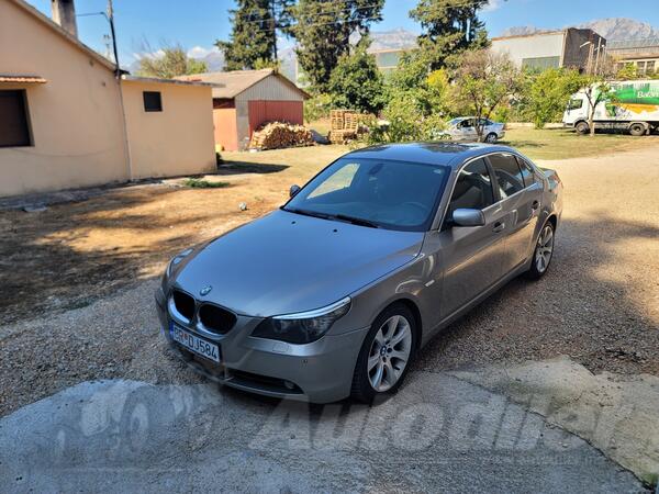 BMW - 525 - 525 3.0