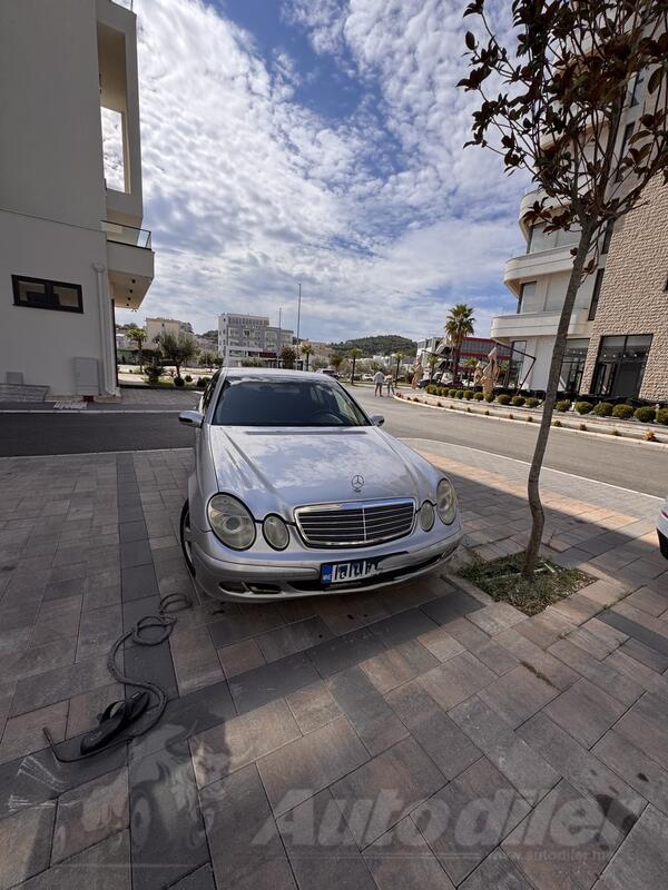 Mercedes Benz - E 220 - 2.2