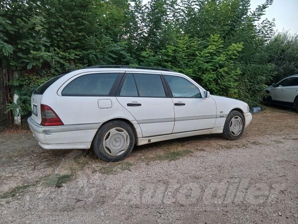 Mercedes Benz - C 220 - 220 d