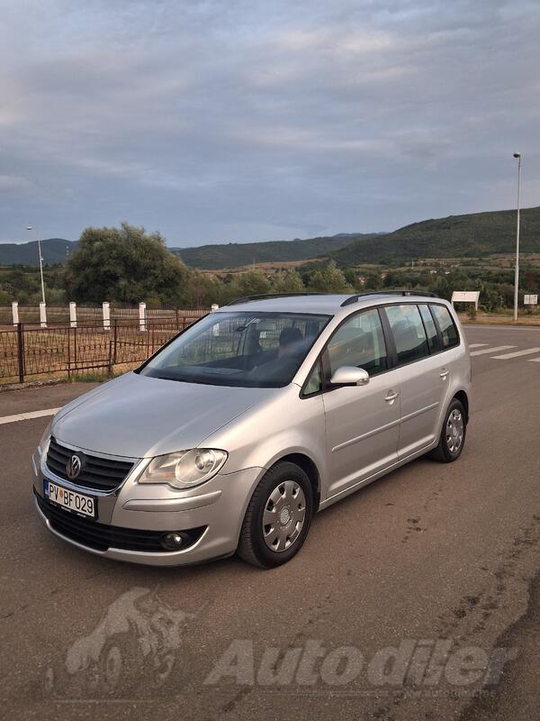 Volkswagen - Touran - 1.9 tdi 77kw