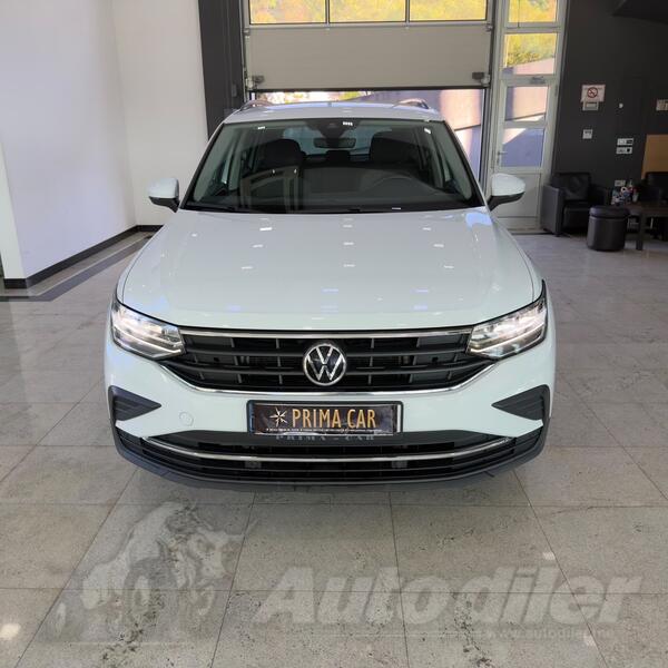 Volkswagen - Tiguan - 2.0 TDI//AUTOMATIK//VELIKI SERVIS