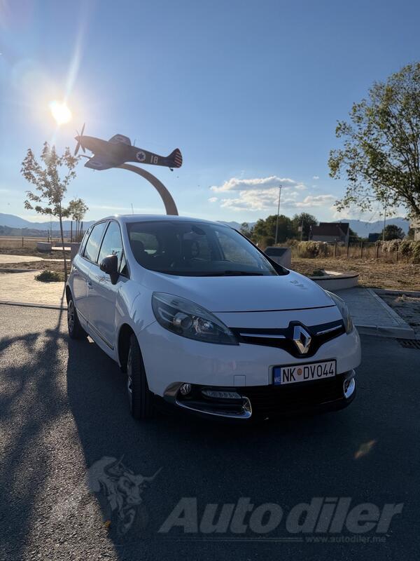 Renault - Scenic - 1.5