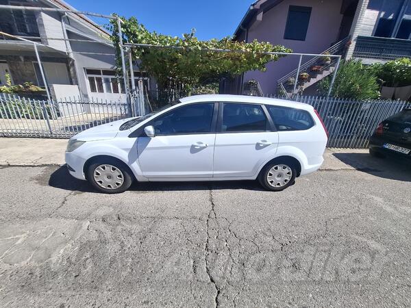 Ford - Focus - 1.6