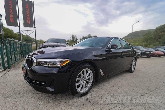 BMW - 520 - d G30 Tiptronic 190 KS FULL-LED VIRTUAL COCKPIT Navigacija Kamera ParkAssist FACELIFT