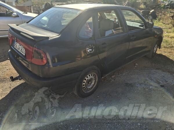 Seat - Cordoba - 1400