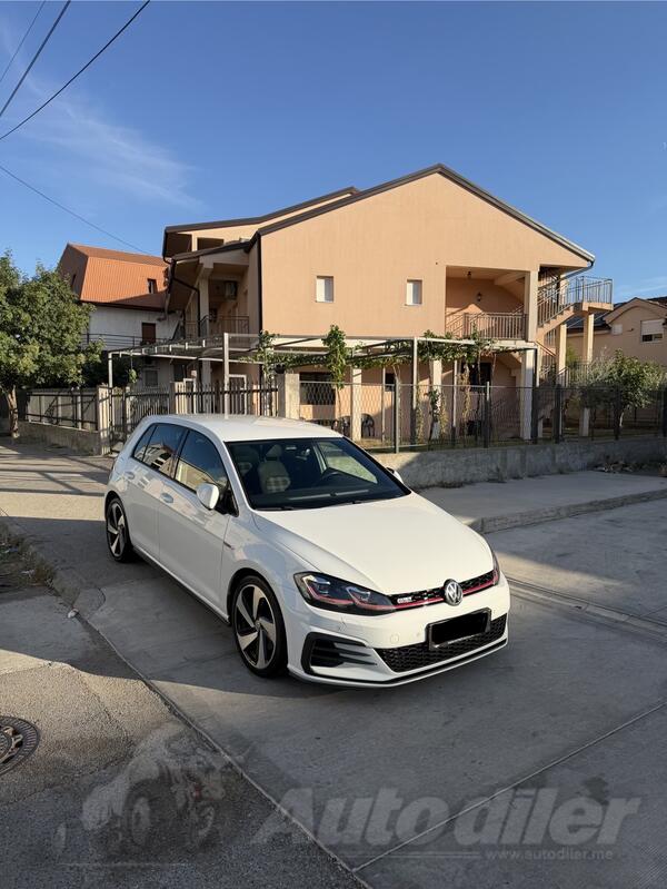 Volkswagen - Golf 7.5 - 2.0 GTI