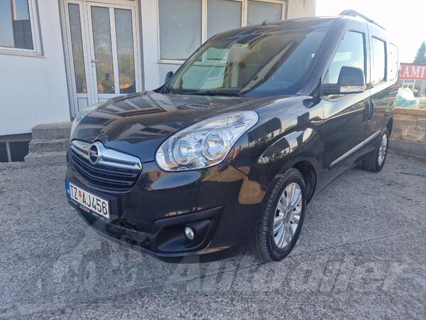 Opel - Combo - 2.0cdti
