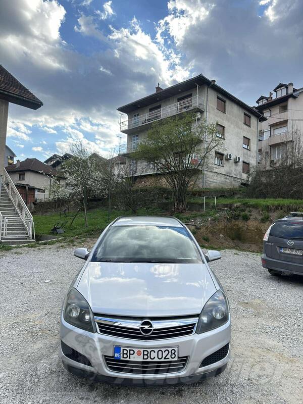 Opel - Astra - 1.7 Cdti