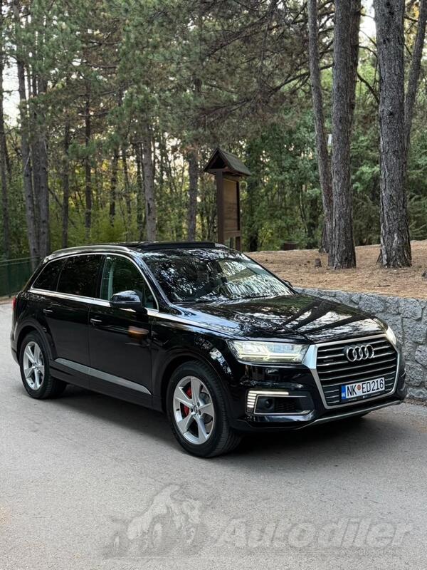 Audi - Q7 - E-tron