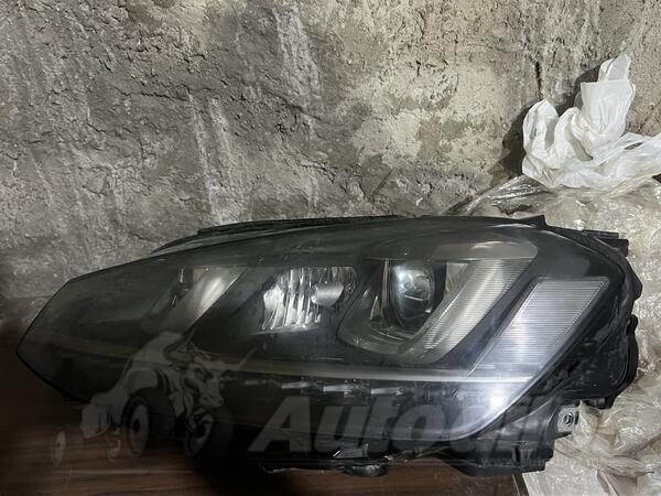 U djelovima Volkswagen - Golf 7 2.0