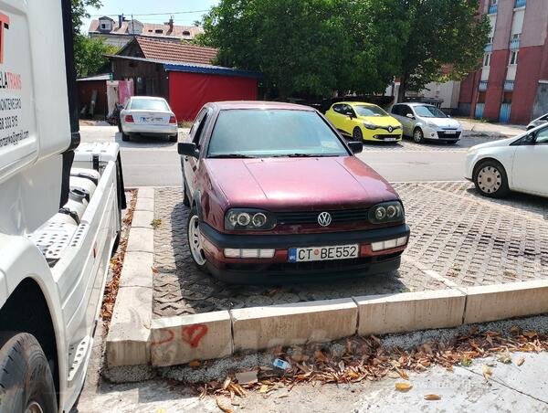 Volkswagen - Golf 3 - 2.0 8v gti