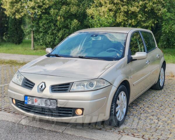 Renault - Megane
