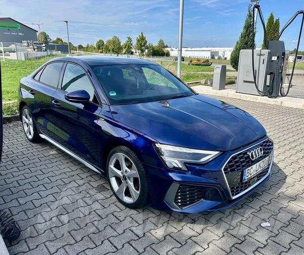 Audi - A3 - 2.0tdi s-line