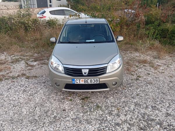 Dacia - Sandero - 1500 dci