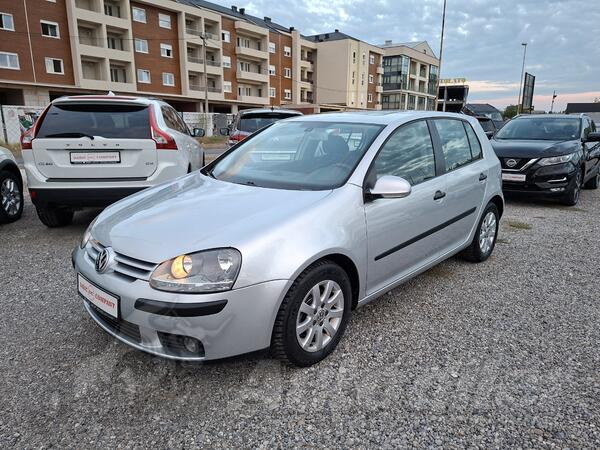 Volkswagen - Golf 5 - 1.9 Tdi