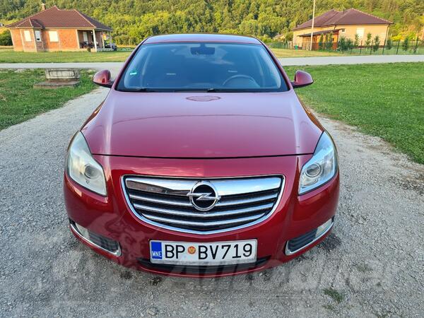Opel - Insignia - 2.0 cdti
