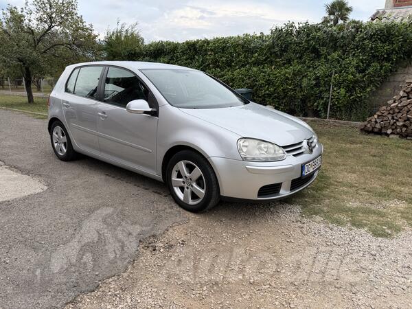 Volkswagen - Golf 5 - 1.9 tdi