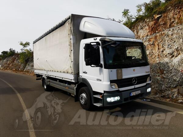 Mercedes Benz - 1218L