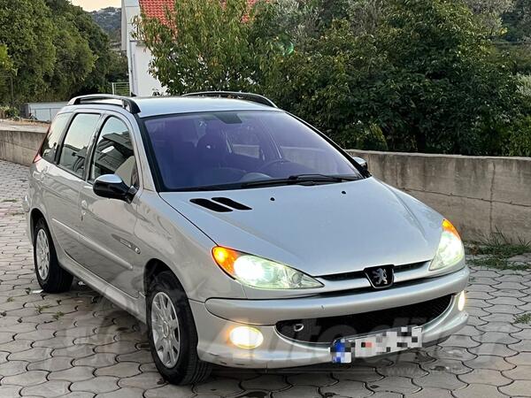 Peugeot - 206 - 1.6 hdi 80kw