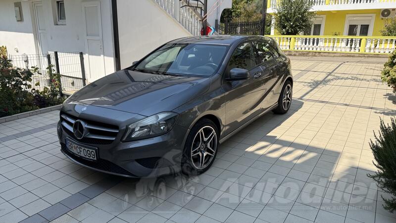 Mercedes Benz - A 180