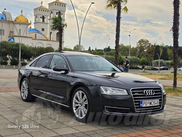 Audi - A8 - S