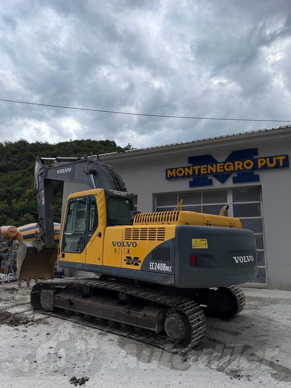 Volvo - EC240B nlc