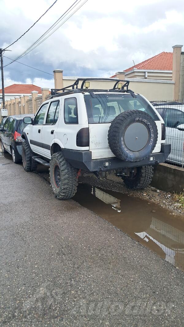 Opel - Frontera - 2,2 dti