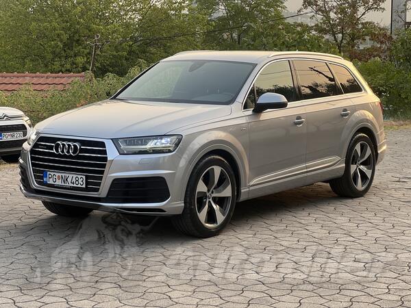 Audi - Q7 - S line 3.0tdi