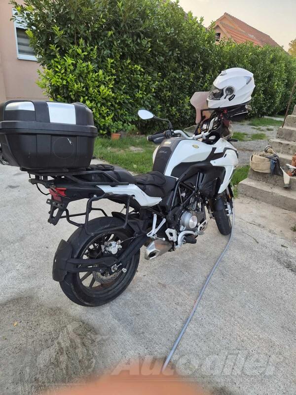 Benelli - TRK 502