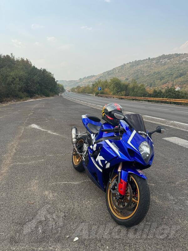 Suzuki - gsxr 1000