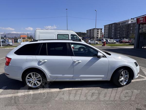 Škoda - Octavia - 1.6