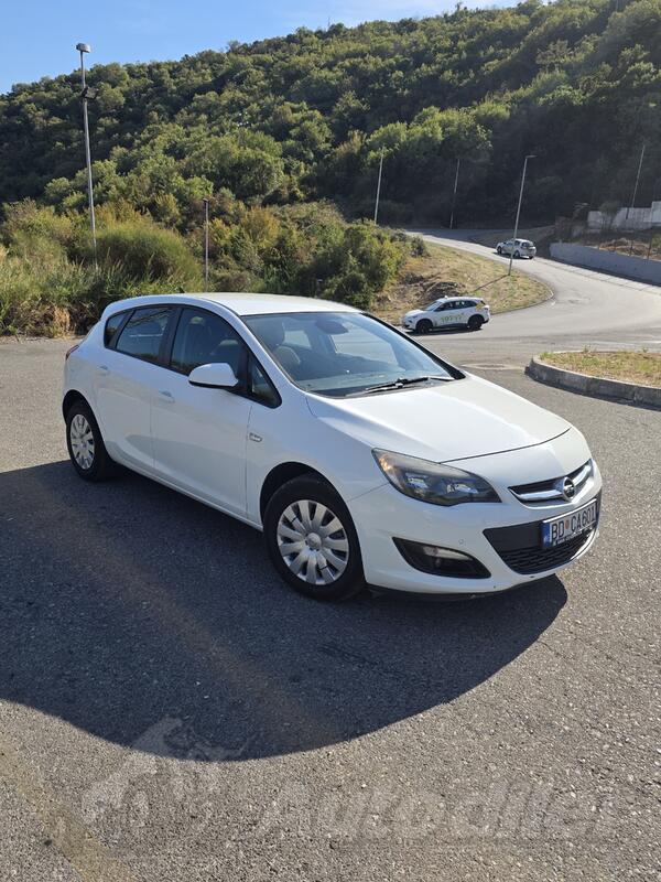 Opel - Astra - 1.6 tdi ecoflex