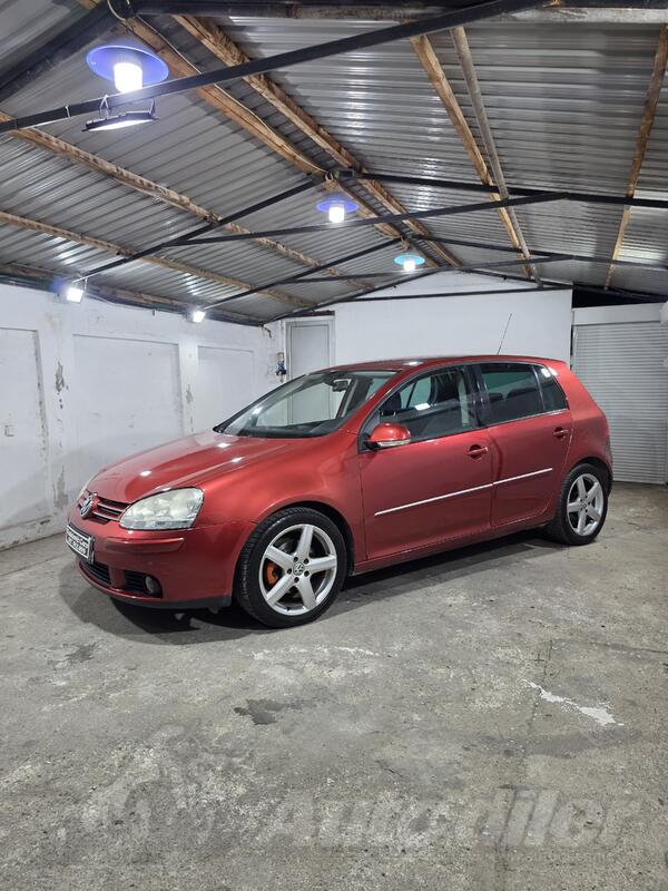 Volkswagen - Golf 5 - 1.9..77Kw