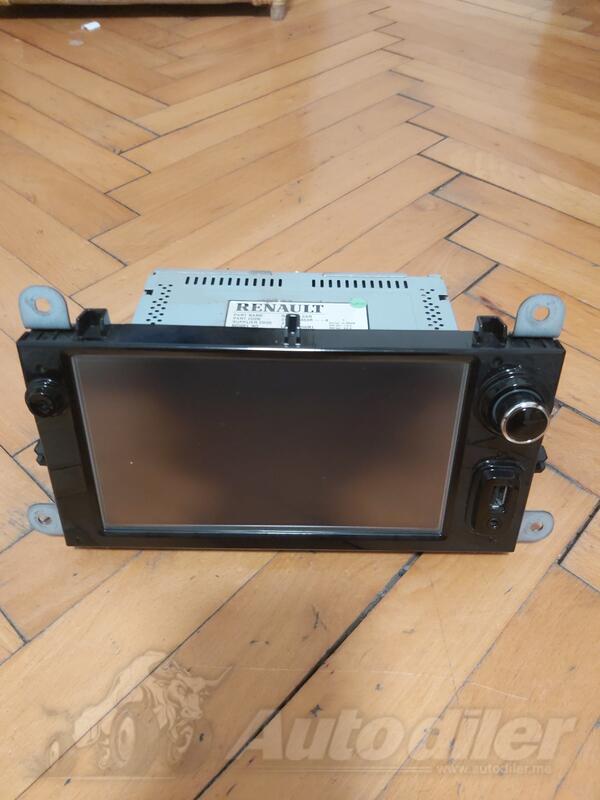 CD / DVD / MC / Radio player