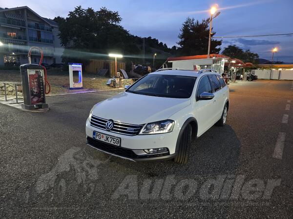 Volkswagen - Passat Alltrack - 2.0tdi