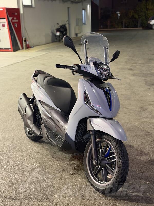 Piaggio - Beverly S 400 hpe