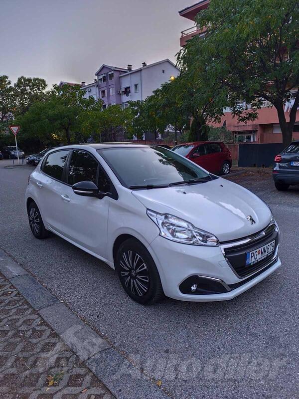 Peugeot - 208 - 1.5 dci