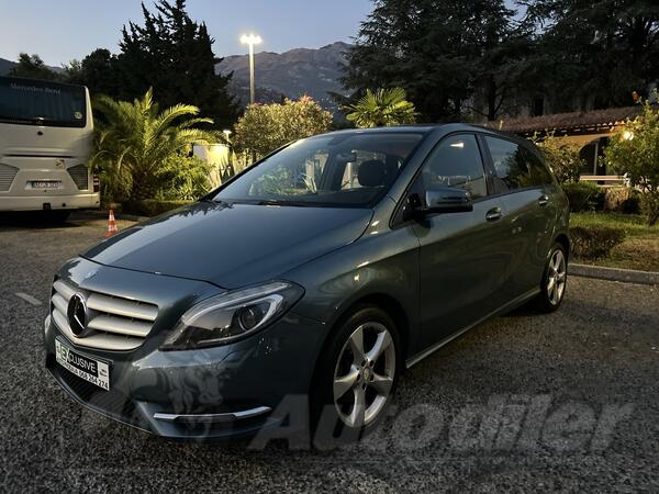 Mercedes Benz - B 200 - 2.0 CDI