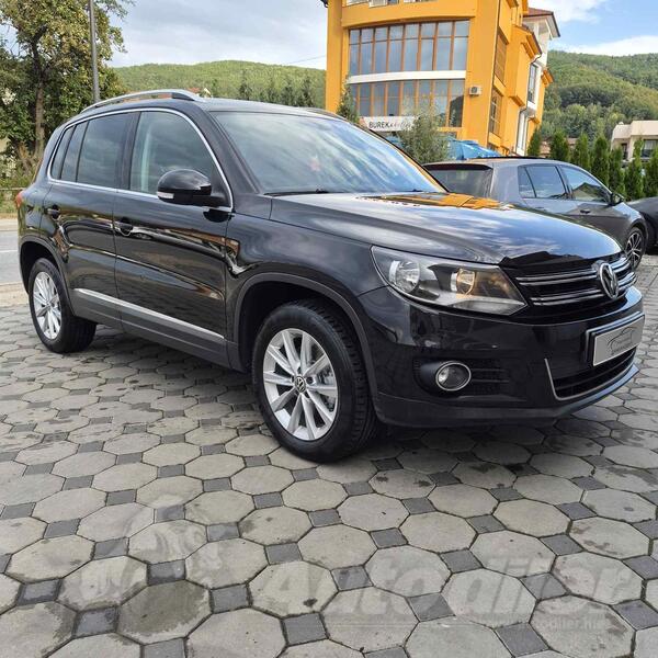 Volkswagen - Tiguan - 2.0 tdi