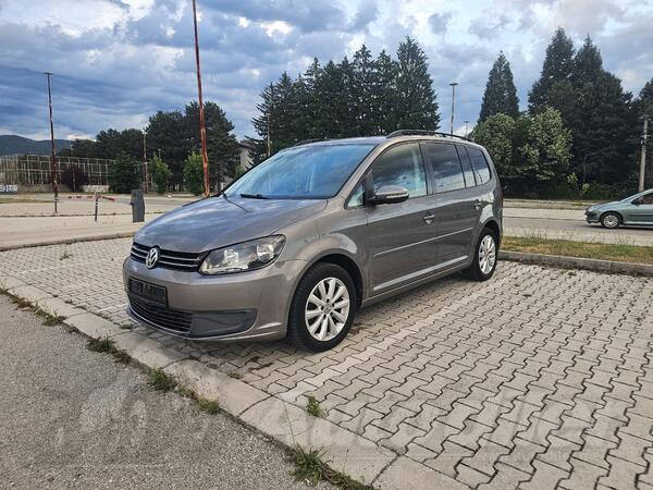 Volkswagen - Touran - 1.6 tdi