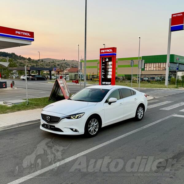 Mazda - 6 - 2.2