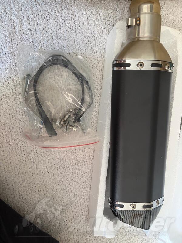 BMW - Akrapovic