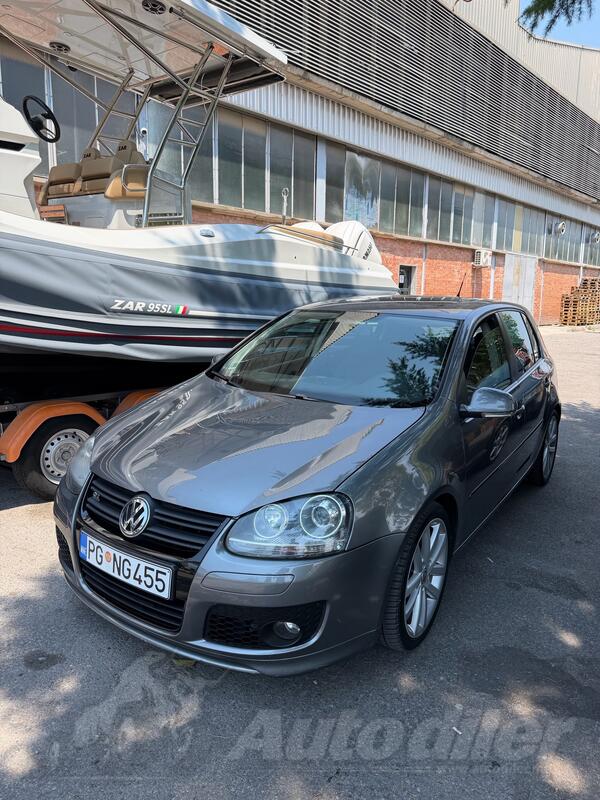 Volkswagen - Golf 5 - 2.0TDI