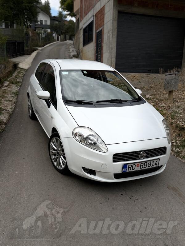 Fiat - Grande Punto - 1.3 MJTD