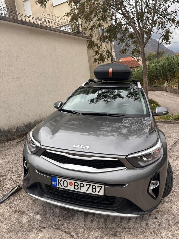 Kia - Stonic - G 1.2 M/T-LX