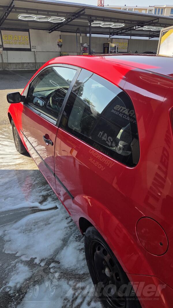 Ford - Fiesta - 1.3